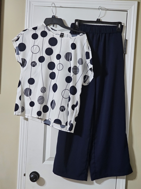 Emery Rose Pants - Wide-Leg Navy Pants with White Polka Dot Top Set